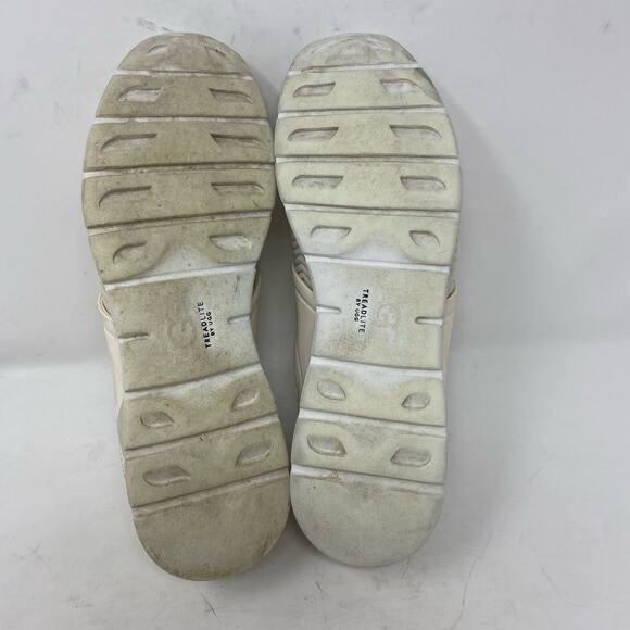 UGG Willows II Gore Trainer Sneakers Womens Size 8.5 - Picture 8 of 8
